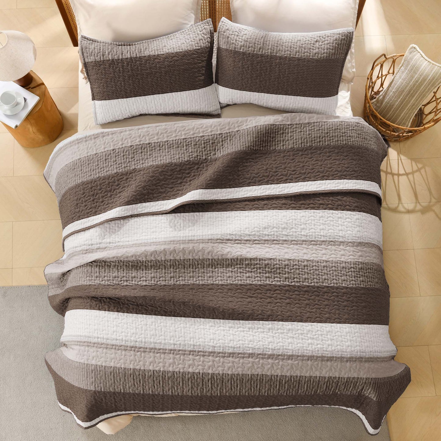 ShadowVeil™ Stripe Quilt Set — Unleash Bold Style and Year-Round Cloudlike Comfort
