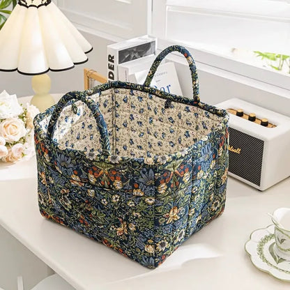 Liora — Gewatteerde bloemen shopper met ruim en opvouwbaar ontwerp