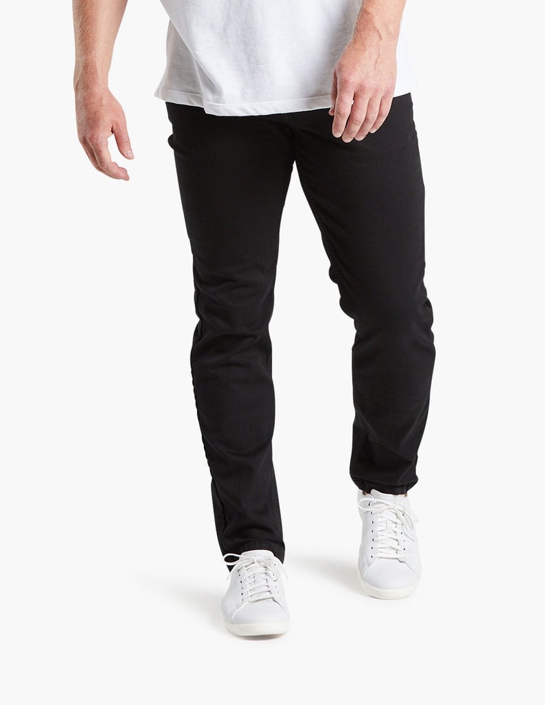 EdgeFlex Denim™ — Comfort That Holds Its Shape