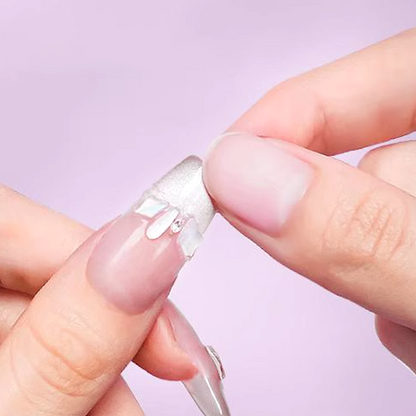 Lipicare™ — Flaunt Flawless Nails That Command Attention Instantly