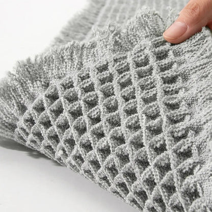 Solis Waffle Mat™ — Step Into Instant Luxury and Safety Every Day