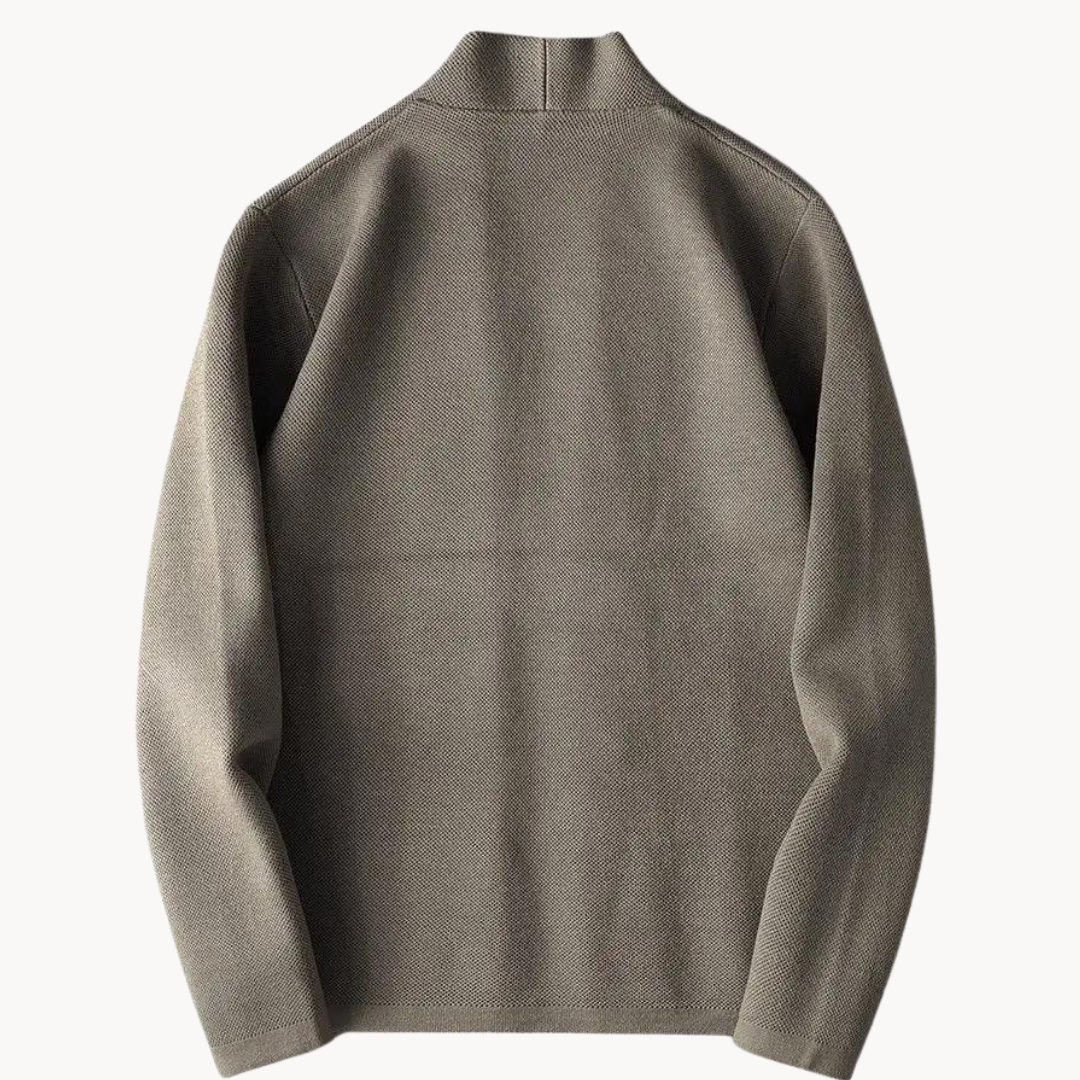 Lioren — Slim-Fit Knit Cardigan for Layered Comfort