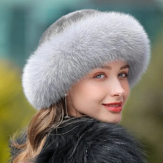 Faux Fur Winter Hat™ — Cozy Armor That Crushes Cold and Elevates Your Style