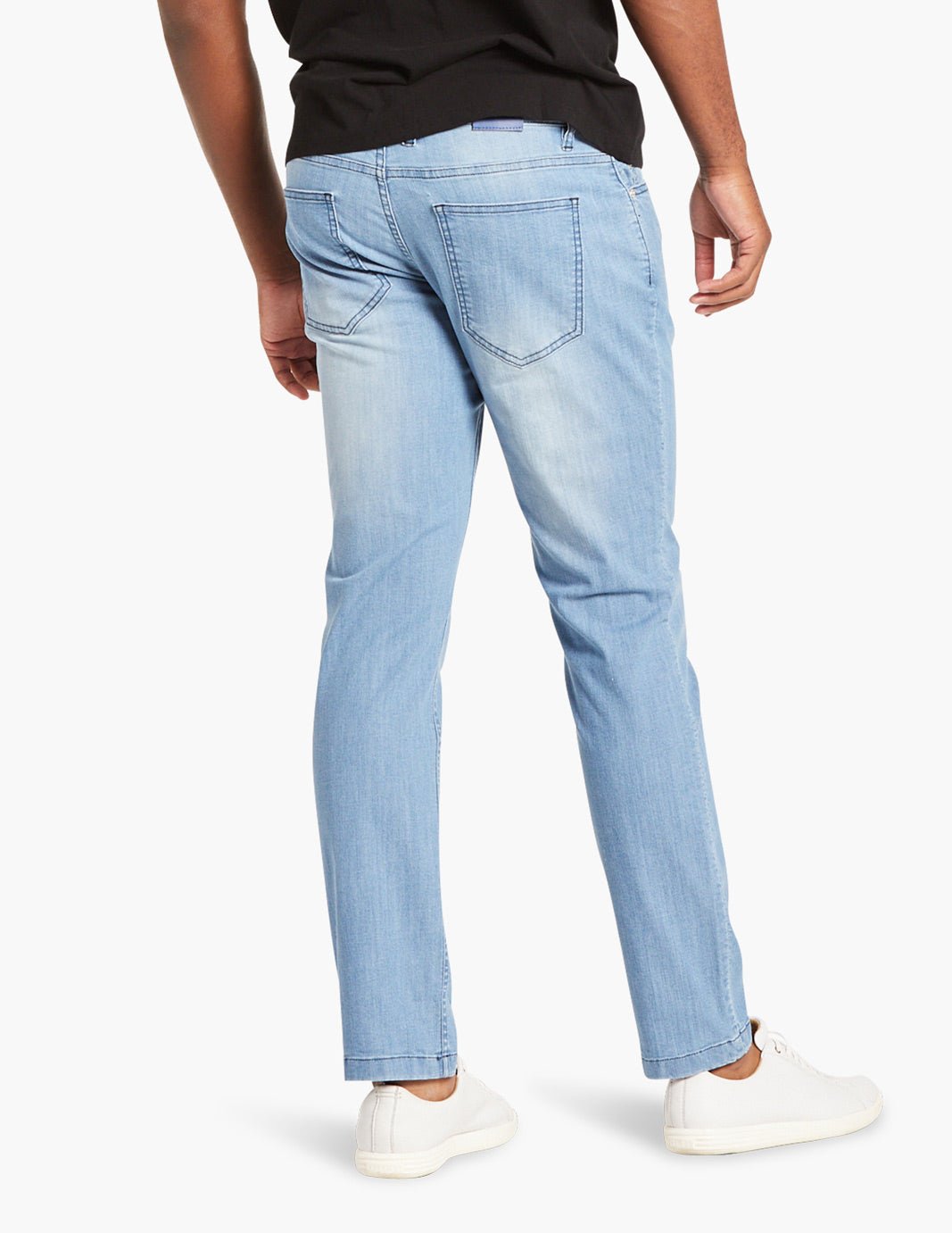 EdgeFlex Denim™ — Comfort That Holds Its Shape