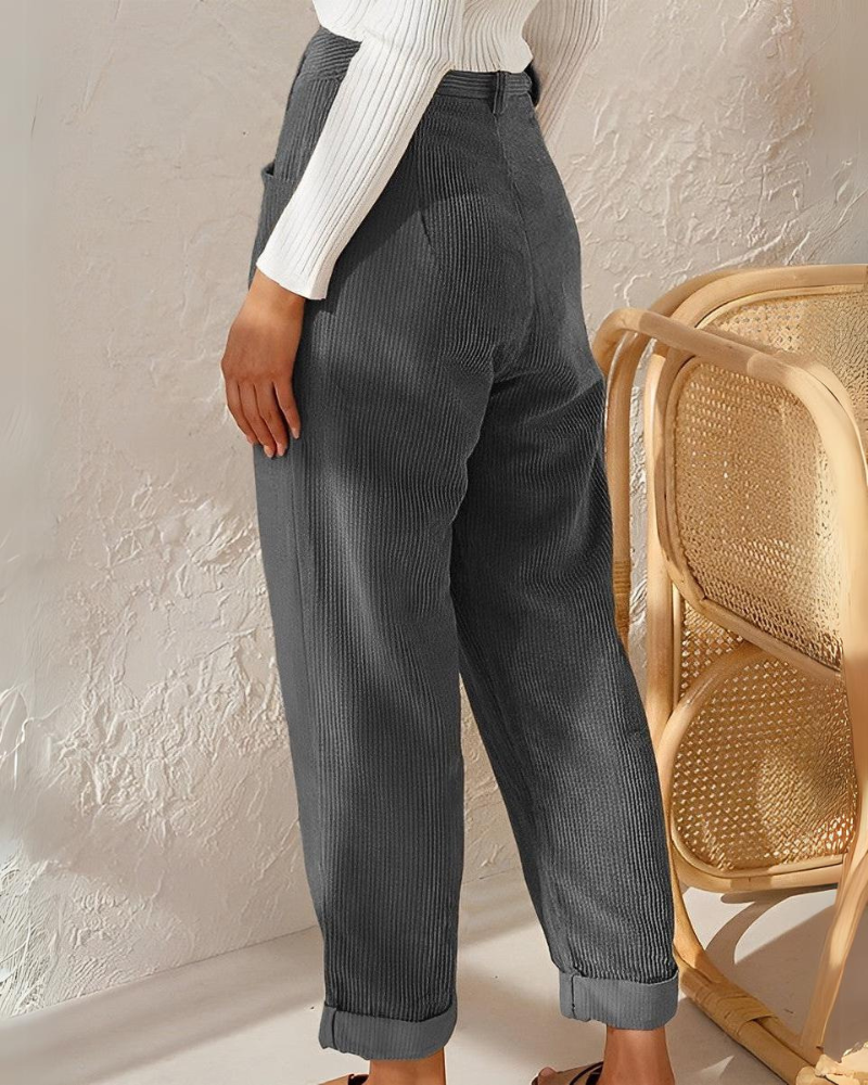 Evara — Comfortable Corduroy Trousers with Lightweight Fit