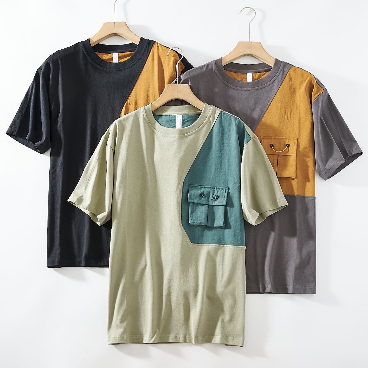 Vextro — Artistic Cotton Jersey Shirt with Modernist Color Blocks