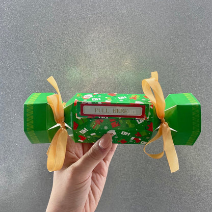Jovela — Festive Holiday Money Pull Pouch with Candy Shape