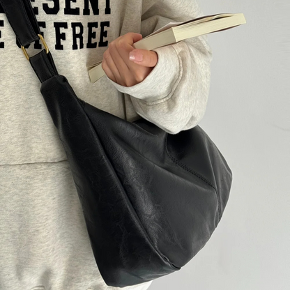 Ava Everyday Shoulder Bag | Stylish and Versatile 2