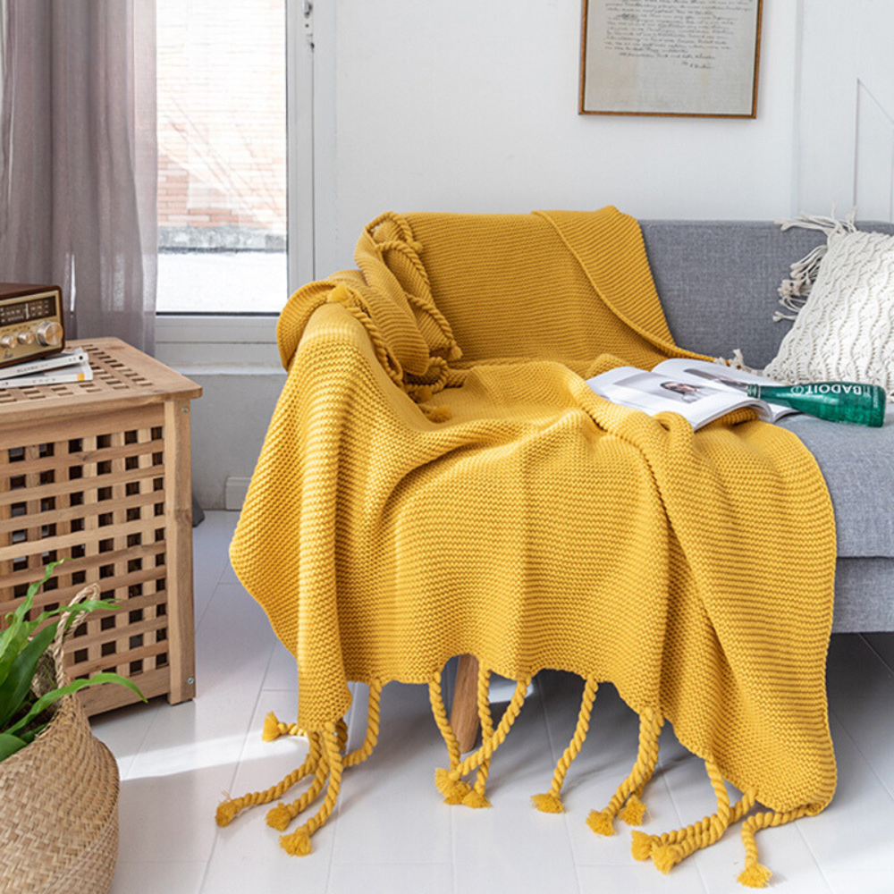 Belvia Knit Trow Blanket