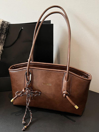 Bella Black Shoulder Bag | Large Capacity, Scratch-Resistant for Women 2