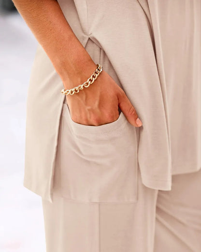 Cleo Casual Set | Loose-Fit Top & Wide-Leg Pants with Pockets 8