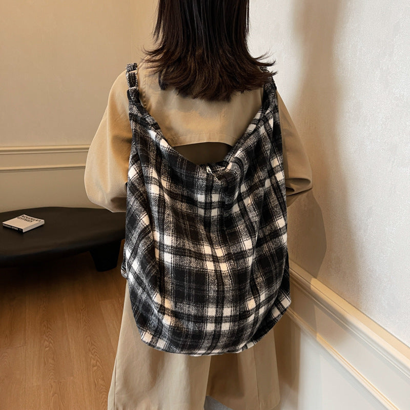 Cora Boho Bag | 3-Way Wearable, Versatile Design 3