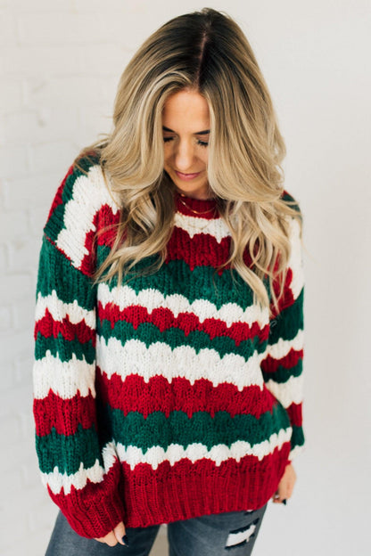 Scalloped Holiday Sweater 30$ TODAY ONLY