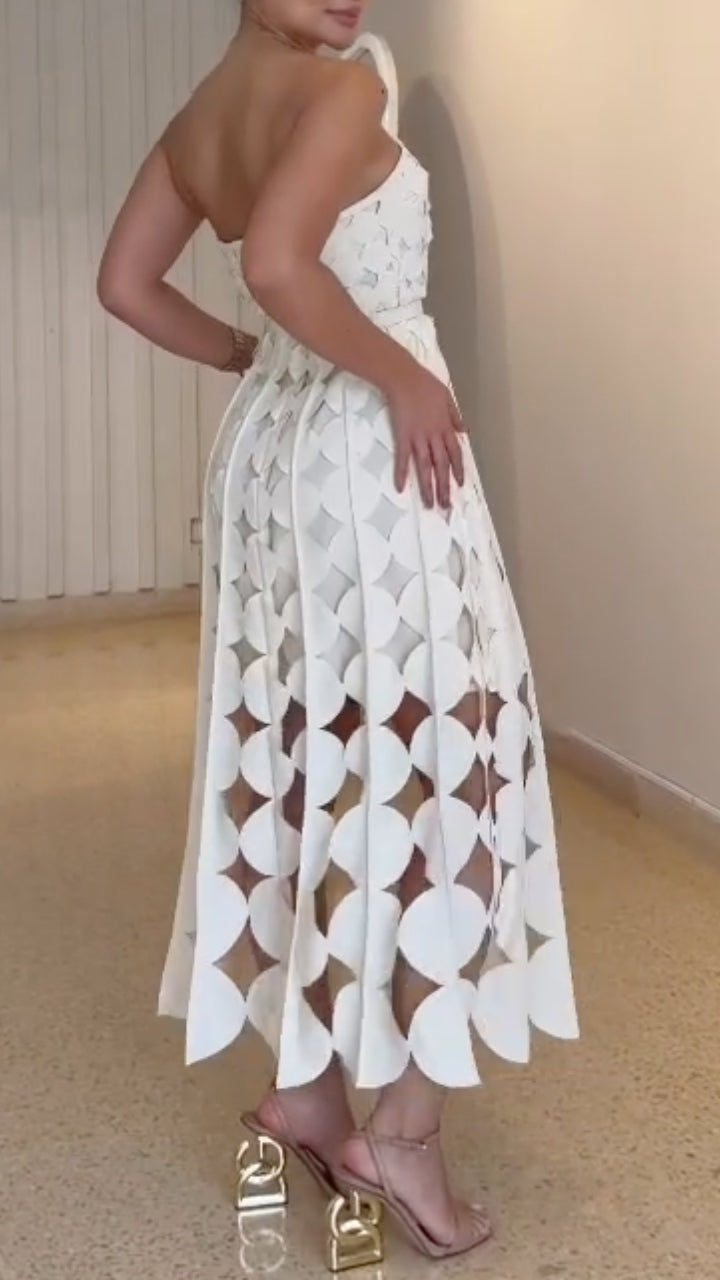 Dahlia Women's Dress | Elegant A-Line White Strapless Cocktail Design 2
