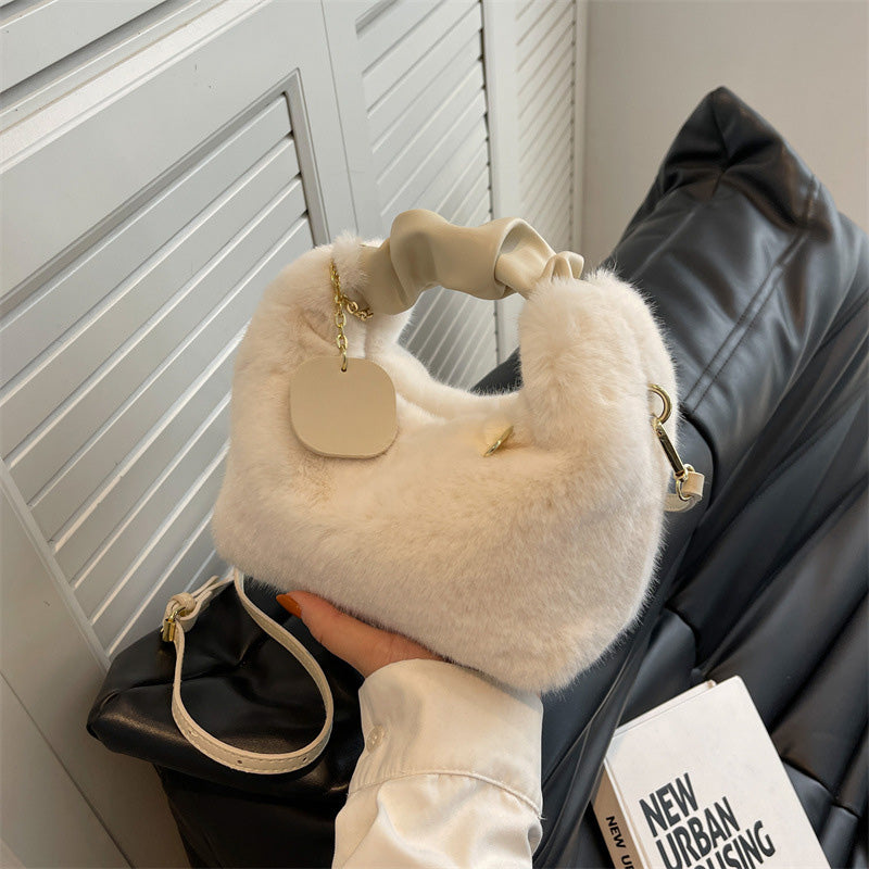 Faux Fur Chic Bag | Multifunctional, Skin-Friendly 7
