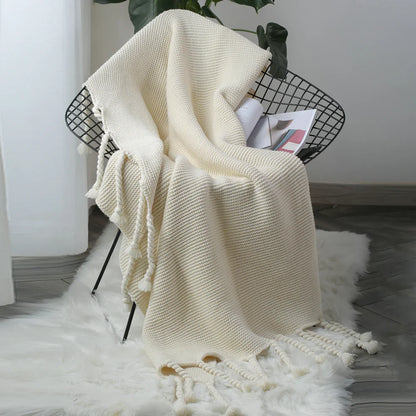 Belvia Knit Trow Blanket