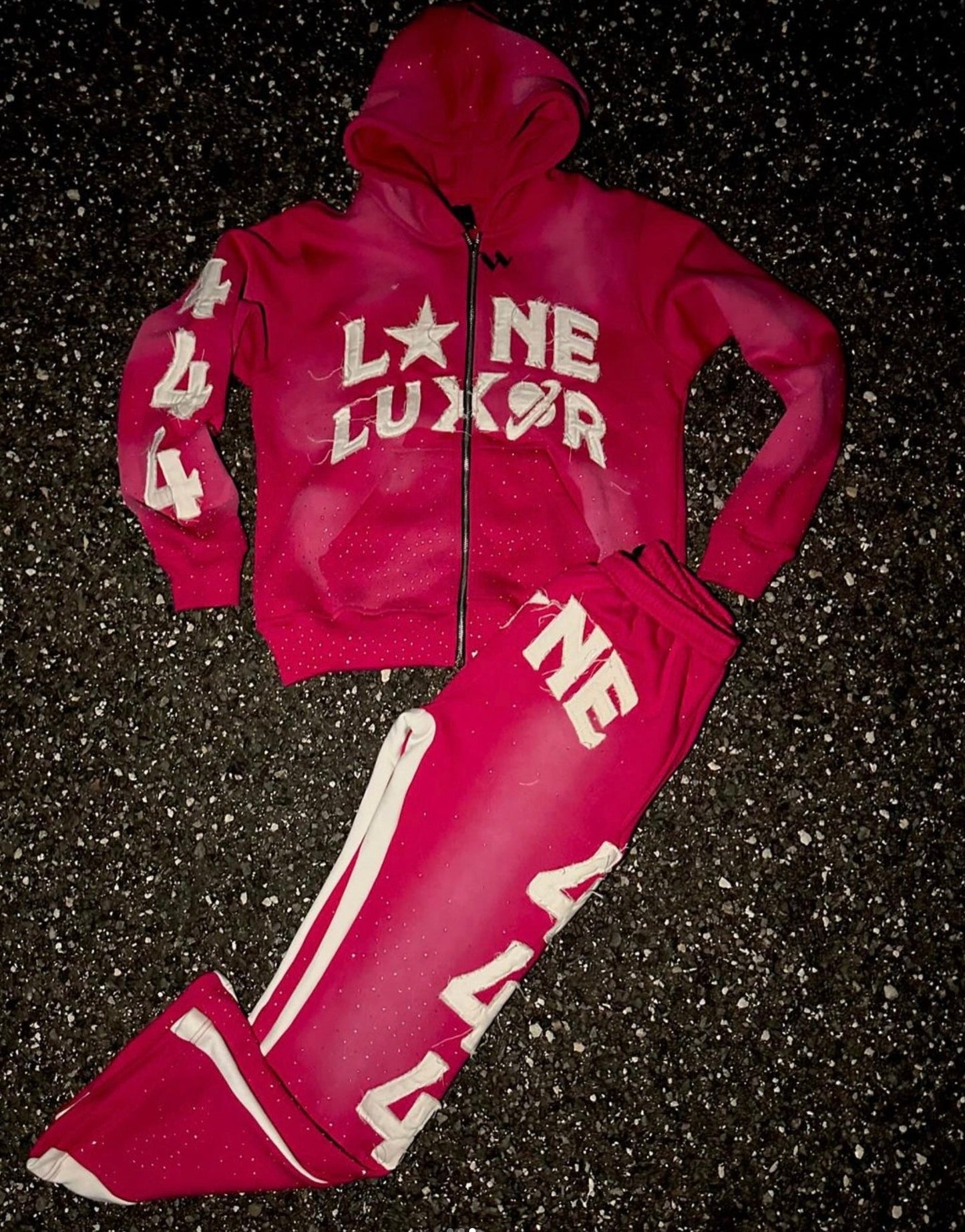 Unisex Lone Luxor Sweatset 25$ TODAY ONLY