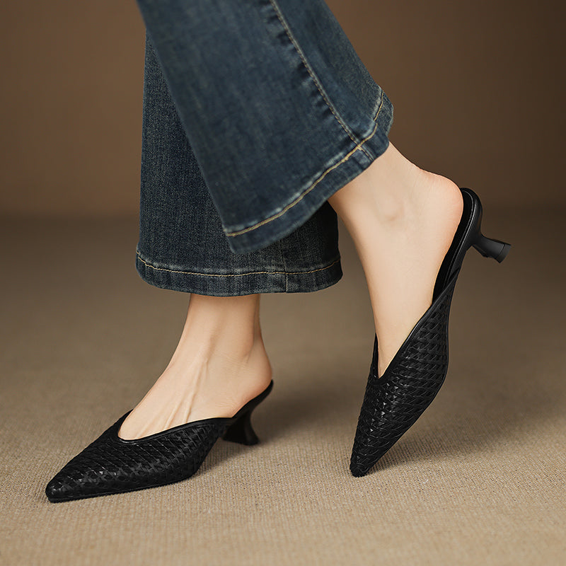 Liora — Handgewebte Pumps aus echtem Leder mit niedrigem Kitten-Heel