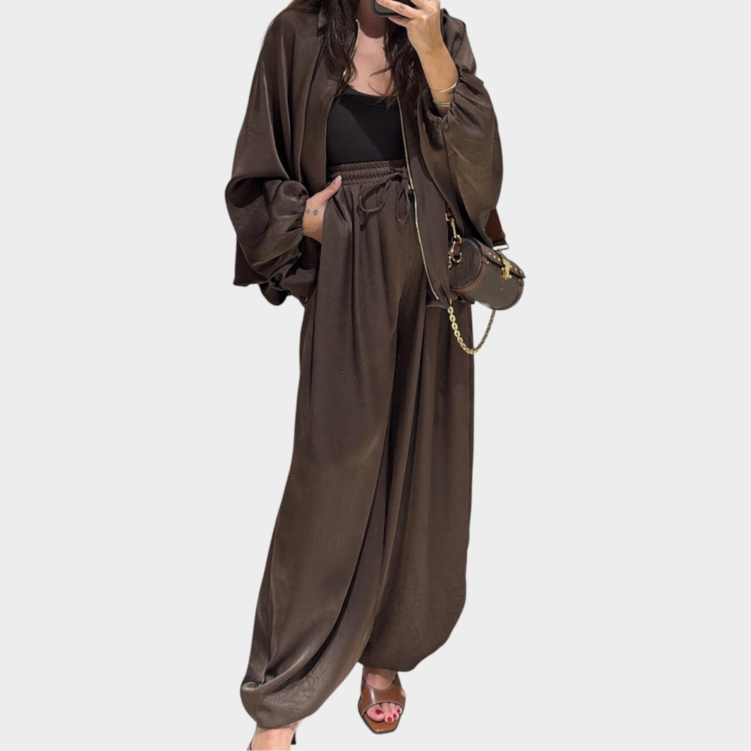 Rela Luxe Set | Flowy Outer Layer, Wide-Leg Trousers 2