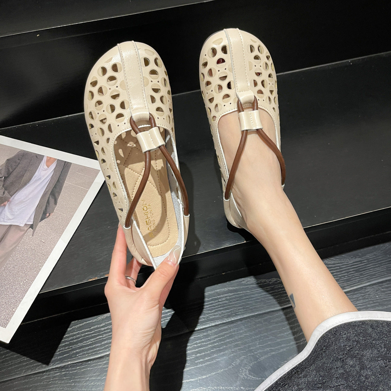 Rela Soft Leather Shoes | Retro Hollow Out Design, Lightweight Comfort 4