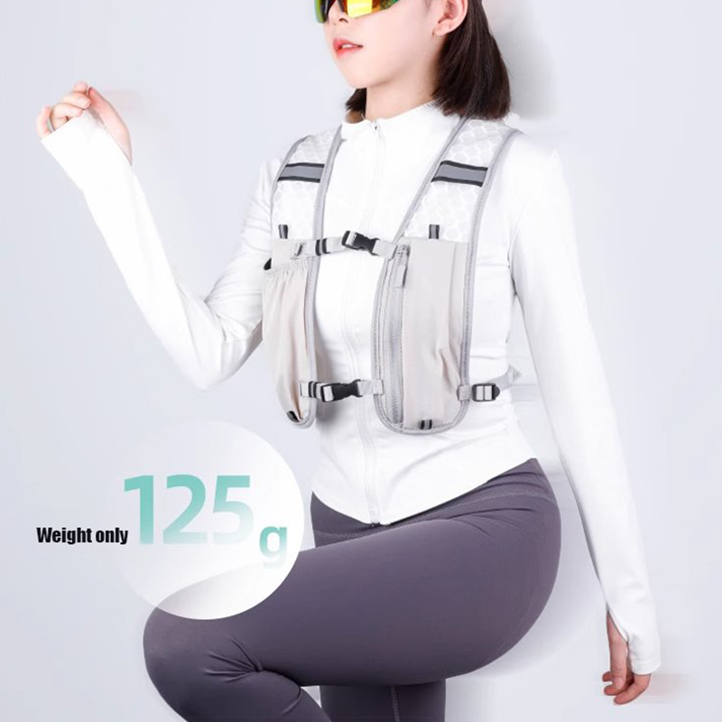Rover Running Vest | Lightweight, Water-Resistant 1