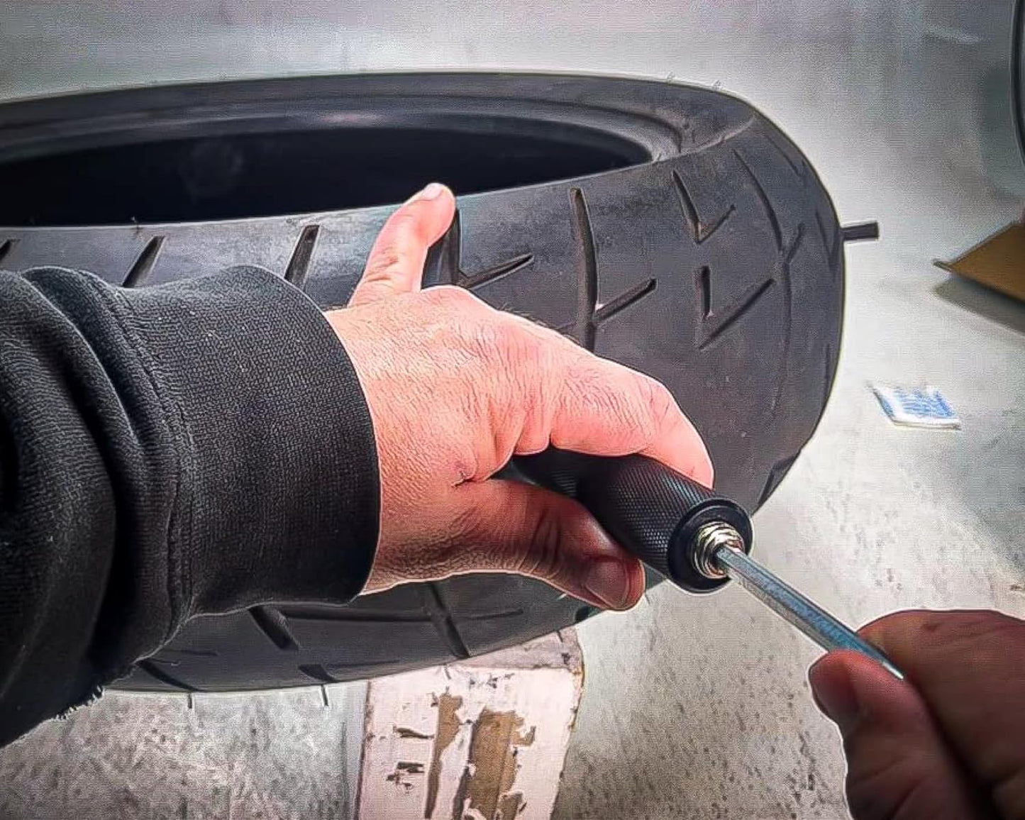 Rover Tire Plug Kit | Compact and Reliable 2