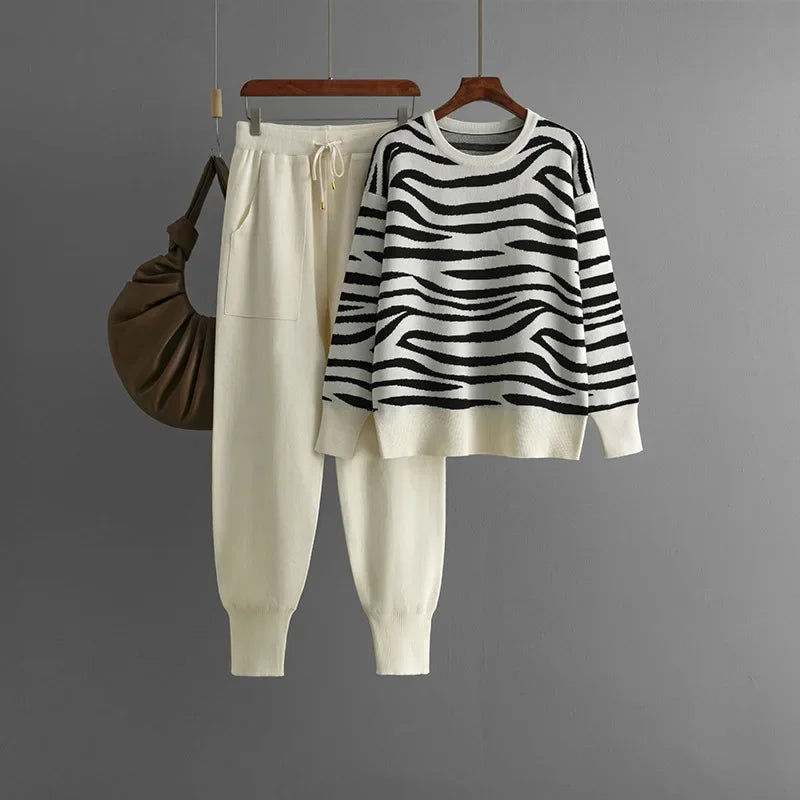Velvora™ Cashmere Set — Wrap Yourself in Irresistible Softness and Head-Turning Style