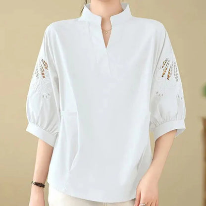 Elara — Lightweight Linen Blend Top with Embroidered Floral Sleeves