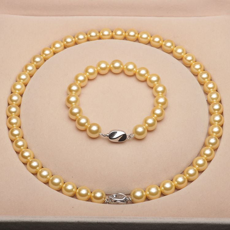 LuxeVera™ Pearl Necklace — Command Every Room with Timeless, Hypnotic Shine
