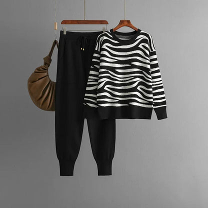 Velvora™ Cashmere Set — Wrap Yourself in Irresistible Softness and Head-Turning Style