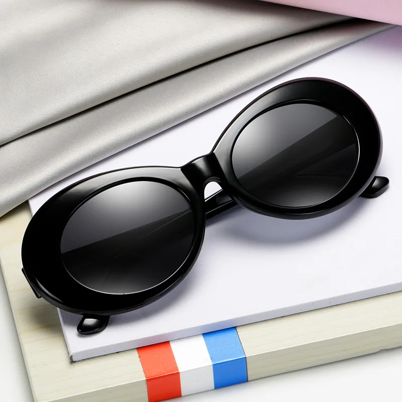 Lunettes de soleil « Classiques des années 70 »