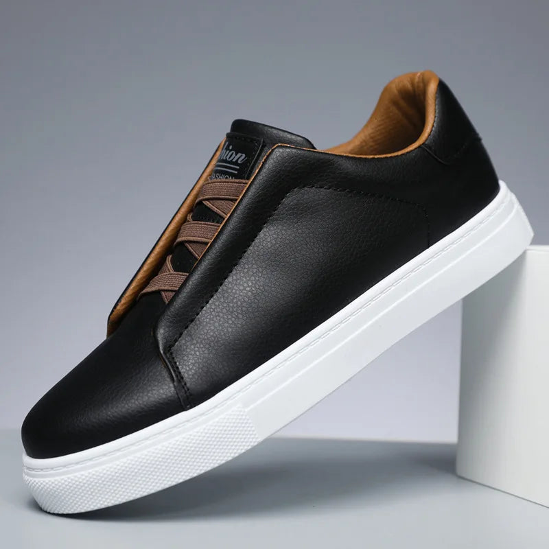 Glattede sneakers