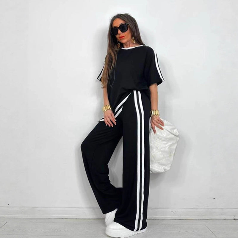 طقم نسائي سوارا | طقم ملابس مريحة بقصة أرجل واسعة مكون من قطعتين