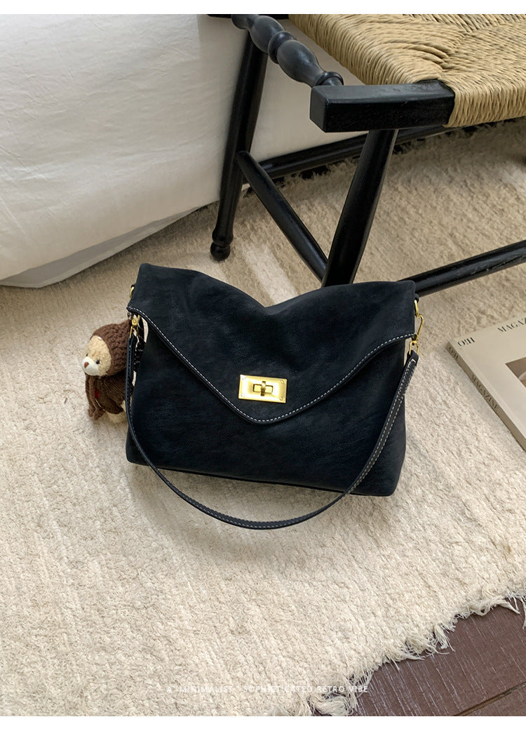 Urbane Envelope Bag | Gravity-Neutral Design, Water-Resistant 8