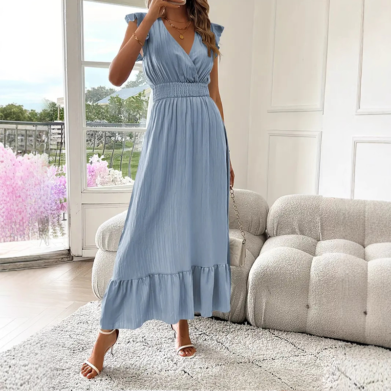 Vera Maxi Dress | Elegant Black Waist-Defining Design for Women 3