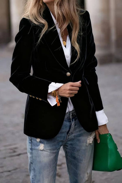 Vera Velvet Blazer | Slim-Fit, Luxurious Texture 4