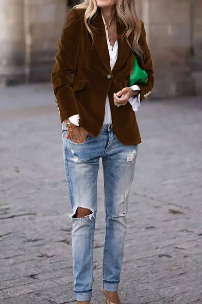 Vera Velvet Blazer | Slim-Fit, Luxurious Texture 5