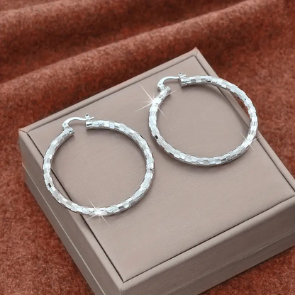 Viora Gold Hoop Earrings | Textured Minimalist Round Design, Secure Snap Closure 9