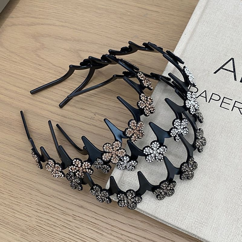 Viva Wavy Headband Set | Rhinestone Butterfly Design for Women 7