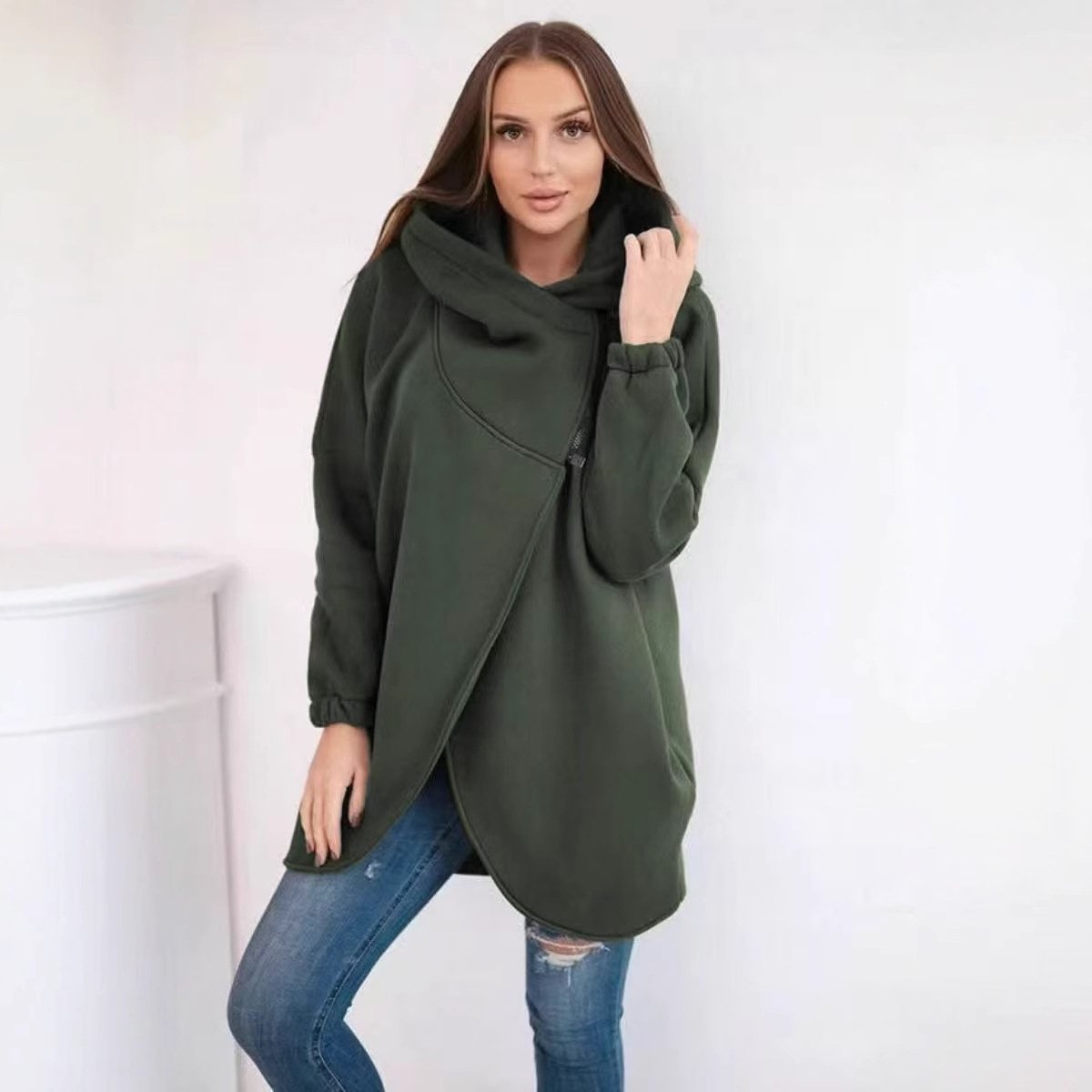 Wanda Plus Size Hoodie | Half-Zip, Asymmetrical Hem, Loose Fit 2