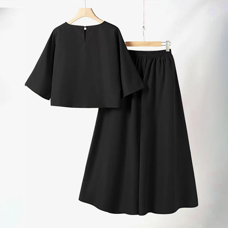 Wendy Women's Set | Comfortable Loungewear Two Piece Set with Loose-Fit T-Shirt and Wide-Leg Pants 7