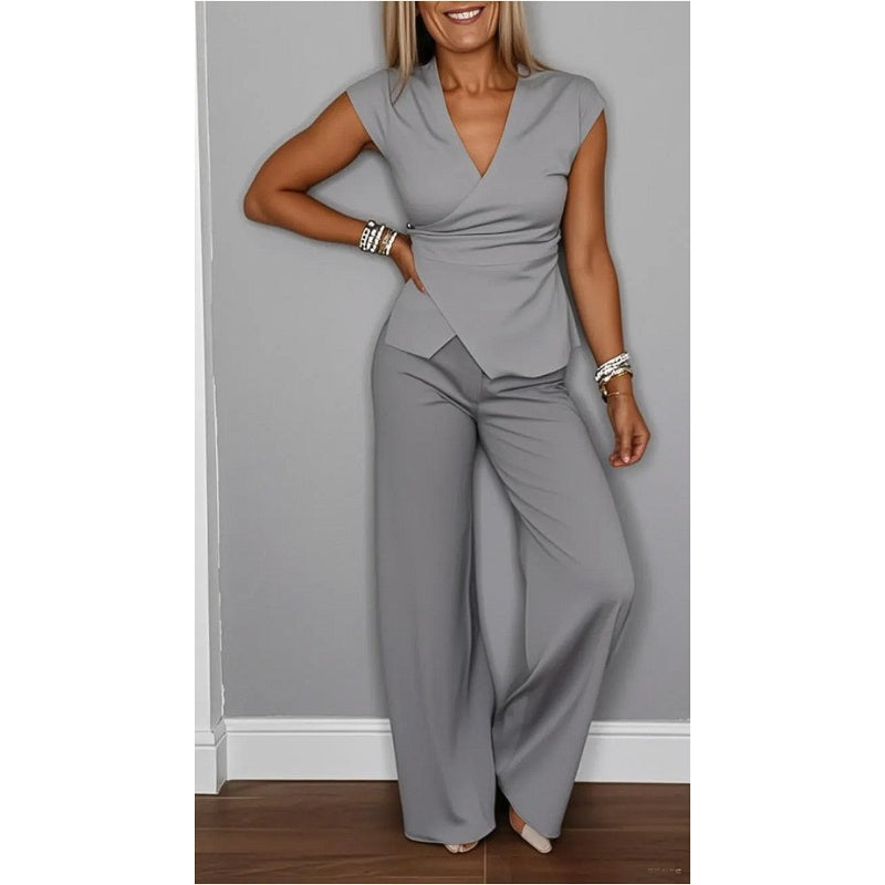 Wina Women's Outfit | V-Neck Top & Pants Set, Plus Size Clothing, Comfortable Fit 4