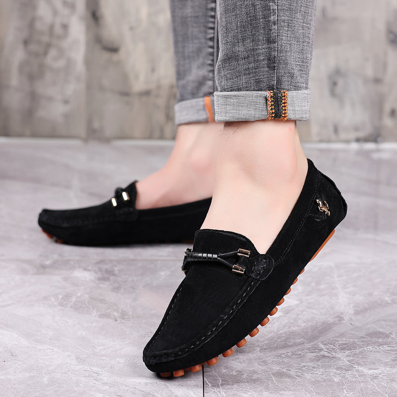 Velaro — Premium Suede Loafers with Cushioned Comfort and Metallic Accents