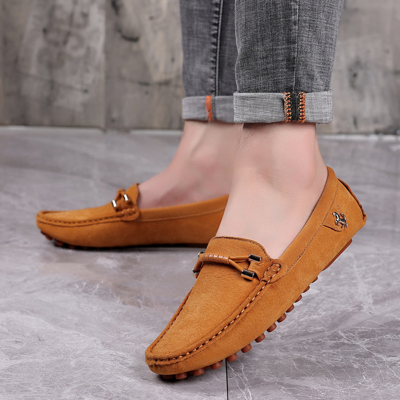 Velaro — Premium Suede Loafers with Cushioned Comfort and Metallic Accents