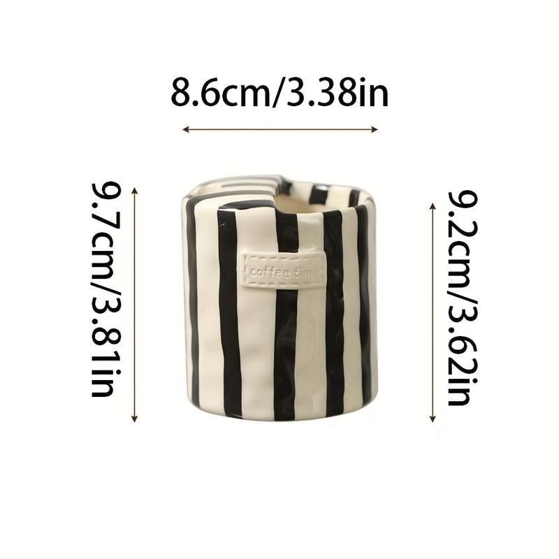 Tazza in Ceramica a Righe EmberLine™ — Accendi i Tuoi Sensi con Ogni Sorso Caldo e Dipinto a Mano Perfetto