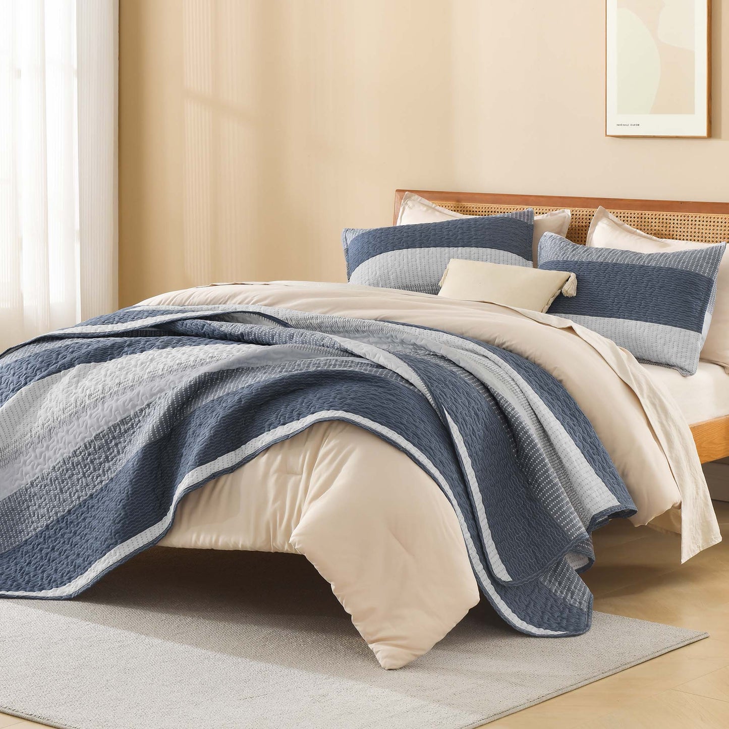 ShadowVeil™ Stripe Quilt Set — Unleash Bold Style and Year-Round Cloudlike Comfort