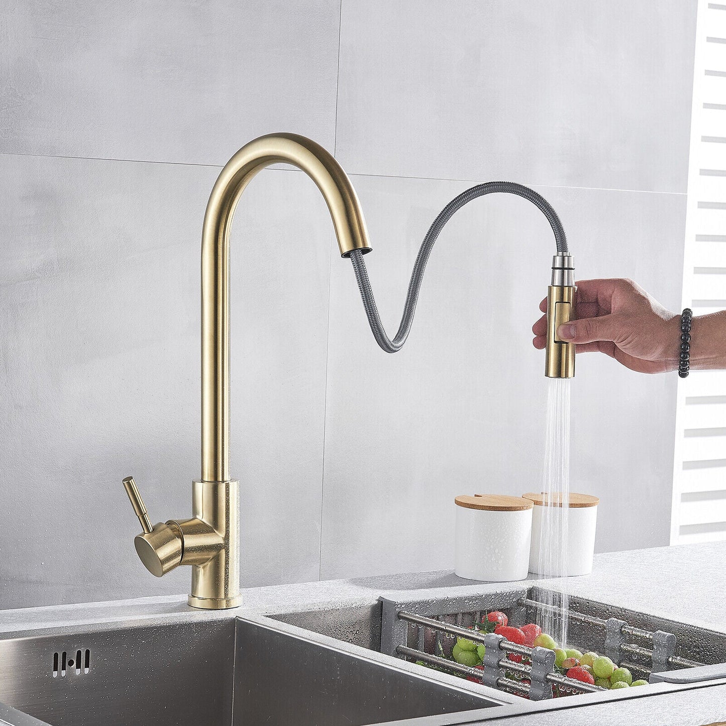 Kellen Touch Kitchen Faucet — Pull-Out Sprayer with Touch Sense Technology