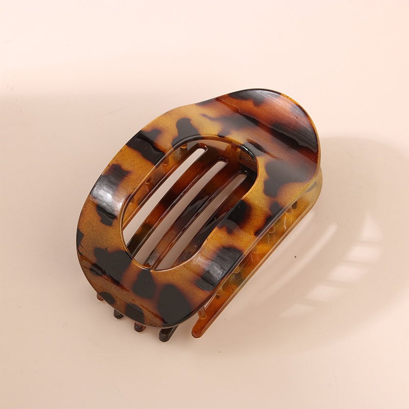 VelvetClasp™ — Experience All-Day Luxury Hold Without a Single Pinch