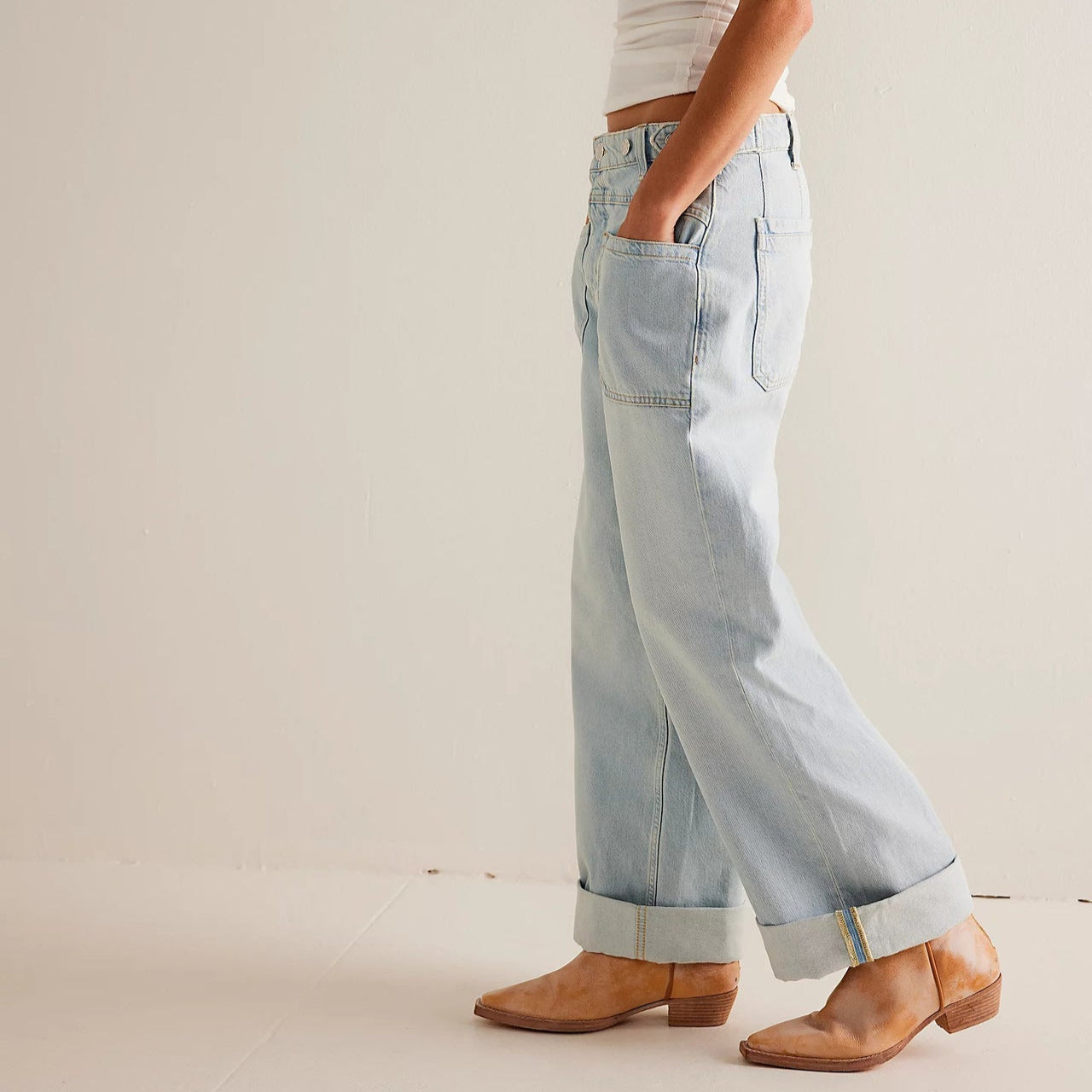 Varenza — Relaxed High-Rise Wide Leg Jeans with Vintage Wash