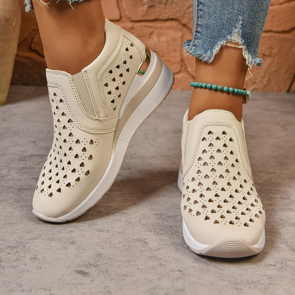 BreezeStep Wedge Sneakers™ — Float Through Every Day with Effortless Comfort and Confidence